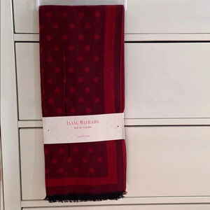 Isaac Mizrahi Luxury Wrap